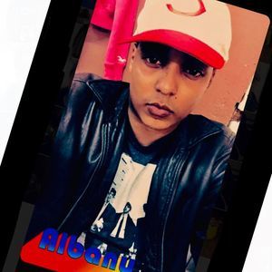 Meet your Posher, Roberto